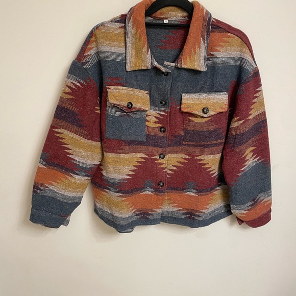 Western/Aztec Patterened Button up Jacket Size Small - Picture 1 of 4
